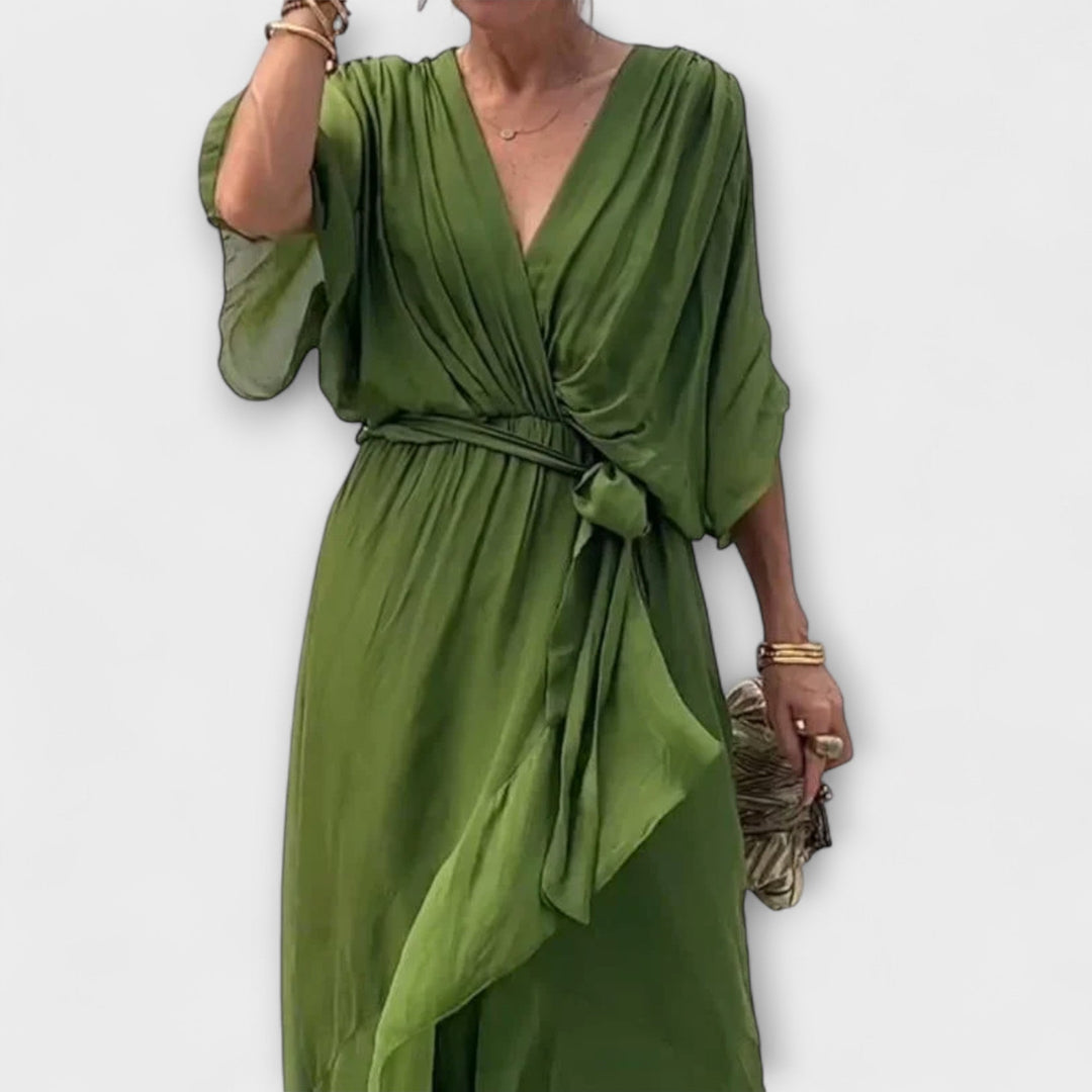 Amoura - Shaffonklei V-Neck Top