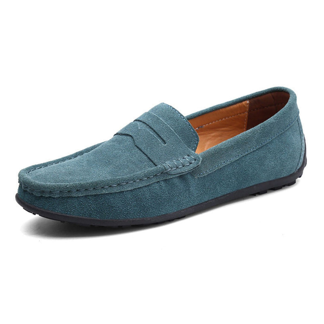 Pehmeät mokkaiset mokassiinit
