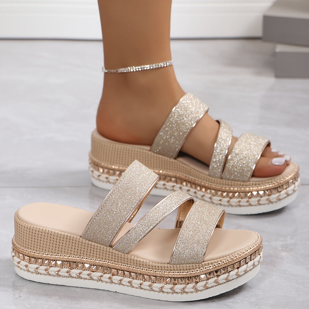 Layla | Mukavat Wedge-sandaalit