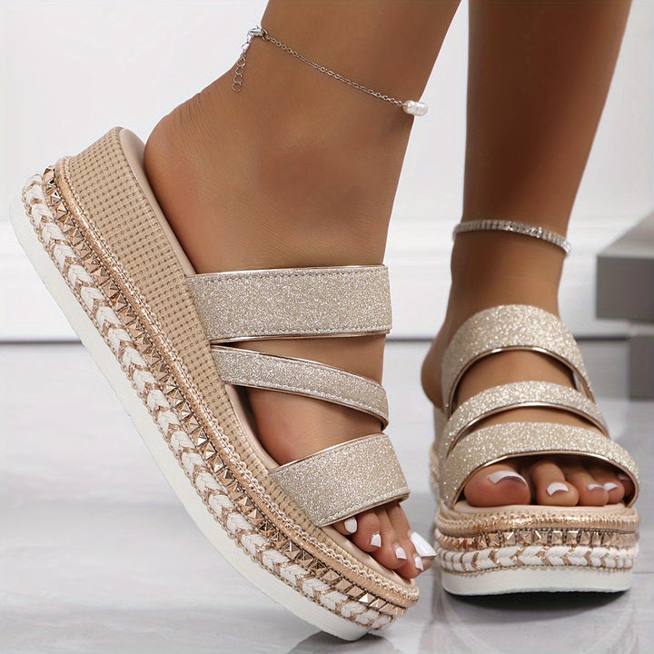 Layla | Mukavat Wedge-sandaalit